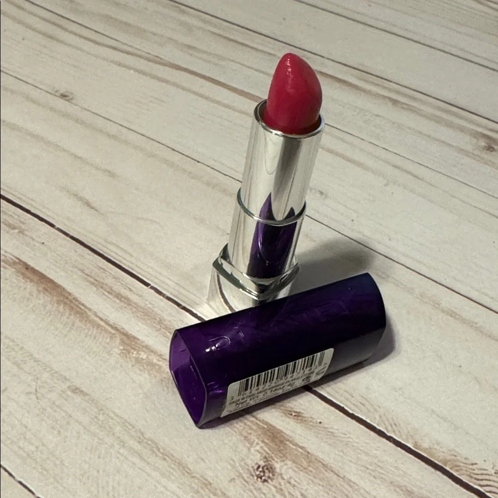 Rimmel Creamy Pink Lipstick